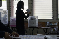 A voter casts a ballot at a polling station on November 28, 2021 in Tegucigalpa, Honduras.