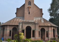 Crisis brewing in Anglican diocese in Pakistan amid corruption allegations