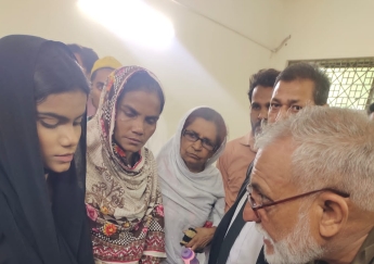 Muslim in Pakistan obtains custody of kidnapped Christian girl
