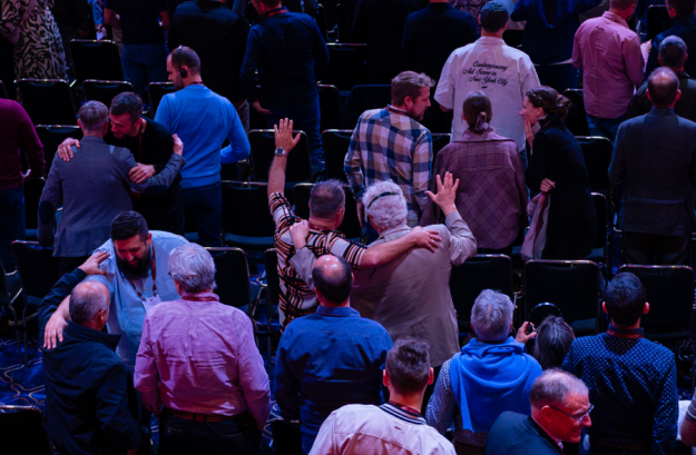 ‘Justice has been done, mercy experienced’: Charles Price unpacks the meaning of justification at Berlin evangelism congress