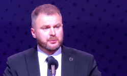 'In a time of war, the gospel is unstoppable,' says Ukrainian church leader who talks of hundreds of thousands coming to faith