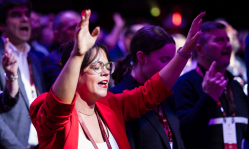 'Do the work of the evangelist, fulfill your ministry,' Franklin Graham urges as evangelism congress concludes in Berlin