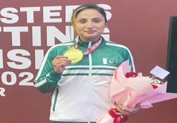 Christian athlete makes history by becoming first Pakistani woman to win gold at Asian weightlifting championship