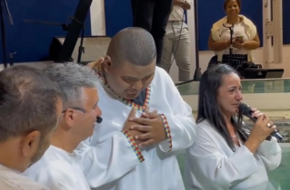 Growing trend among Brazilian evangelical churches allows young people with autism to be baptized