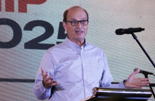 Dr. Paul Borthwick urges Arise Summit participants to live as sent influencers