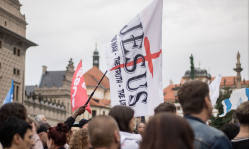 Prague March for Jesus draws crowds of hundreds with British evangelist Daniel Chand preaching the gospel