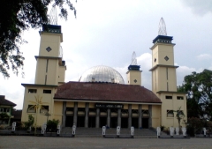 Prayer house closed, evangelist expelled in Indonesia