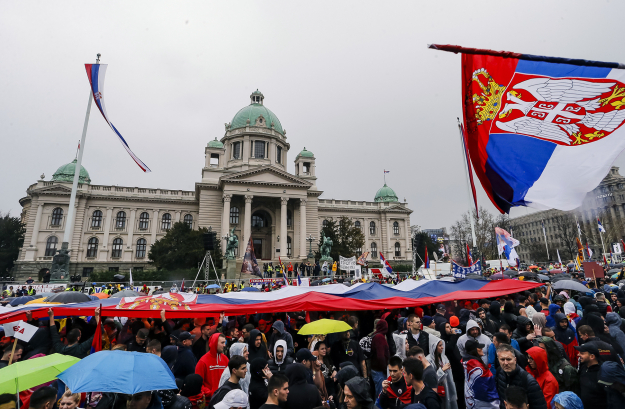 Evangelical Alliance pleads for prayer as Serbia protests turn violent: 'Pray for the leaders to make wise decisions'
