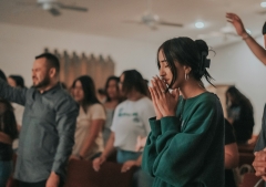 Pew study maps global stages of religious decline, beginning with drop in worship service attendance