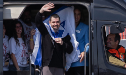 Hamas frees final hostages as Trump visits Israel to back ceasefire plan