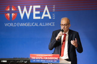 'Grace brings us all close to God — and makes us one,' says Botrus Mansour in devotional on final day of WEA Assembly