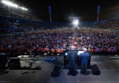 Franklin Graham draws thousands to faith at 'Esperanza Buenos Aires' festival in Argentina