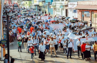 Ten thousand believers mobilize in thanksgiving march for peace in Chiapas, Mexico