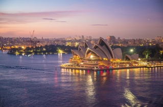 More than a million Australians attend church weekly, latest research finds