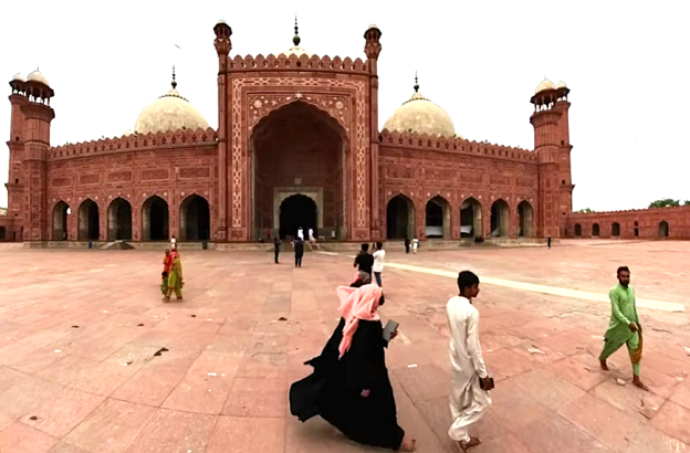 Court in Pakistan orders recovery of kidnapped Christian girl