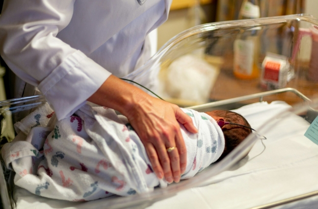 Germany reports record postwar birth deficit in 2025 as population decline deepens