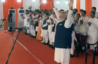 Election results in India leave minorities to count cost