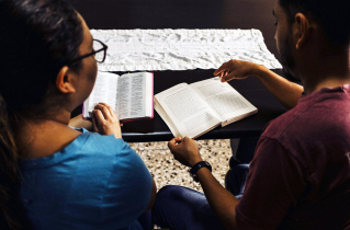 Survey finds most American parents open to the Bible but rarely read it with children