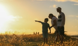 Study finds parental faith practices linked to adult church attendance