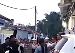 Muslims protest presence of church in Indonesia
