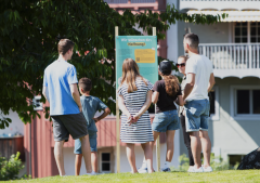 'Path of Hope' brings Christian message to public squares across Switzerland
