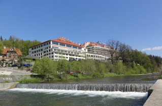 Unexpected hotel renovation forces European Leadership Forum to look for a new 2027 site