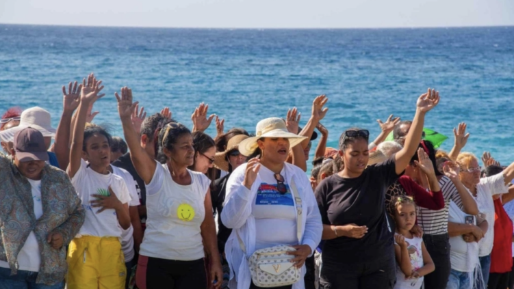More than 300 baptized at Methodist gathering in eastern Cuba