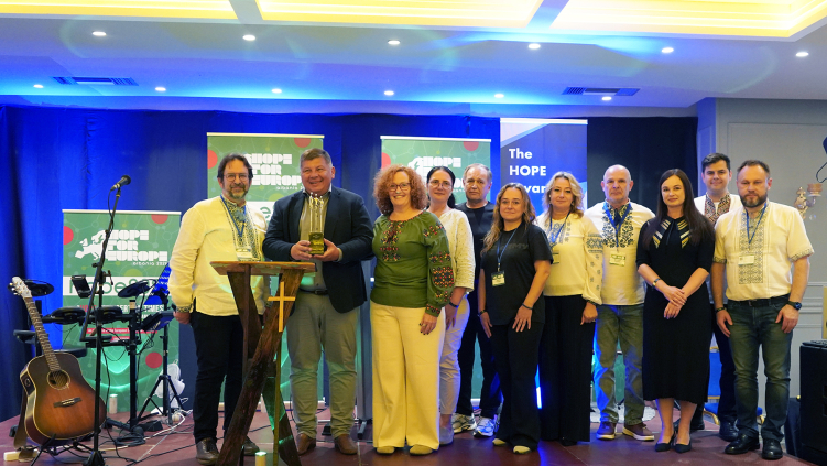 Ukrainian evangelical churches receive Hope Award as Hope for Europe gathering closes in Albania
